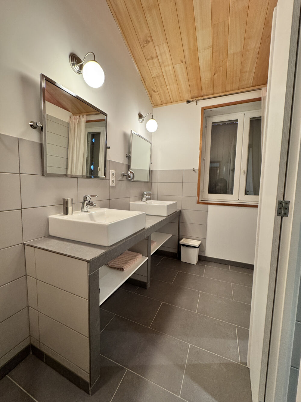 � vendre  Propri�t�/ch�teau Villebois-Lavalette (16320)