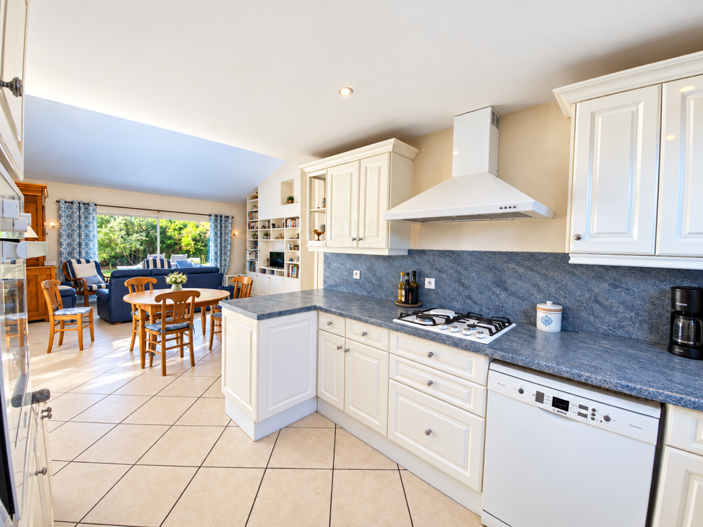 Vente Maison MAISON PROCHE COMMERCES ET 200 M DE LA PLAGE St georges de didonne