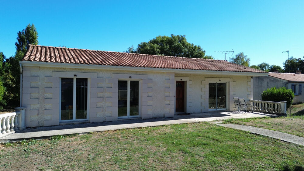 Vente Maison MAISON INDIVIDUELLE AVEC GRAND JARDIN St germain de lusignan