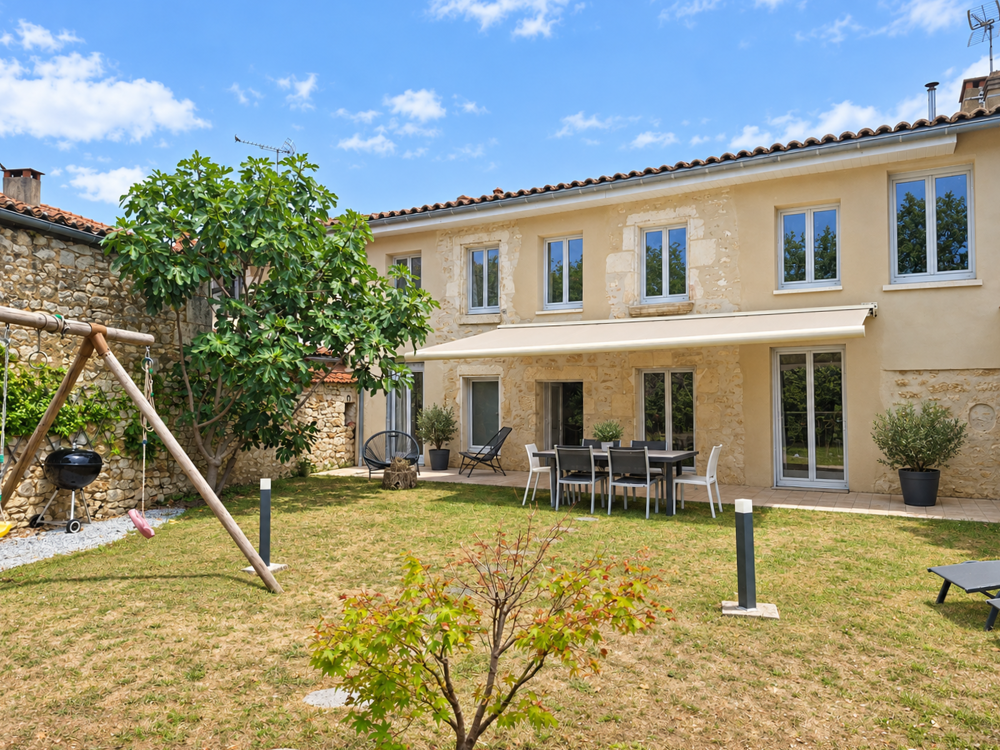 Vente Maison MAISON EN PIERRE RENOVEE La rochefoucauld en angoumois
