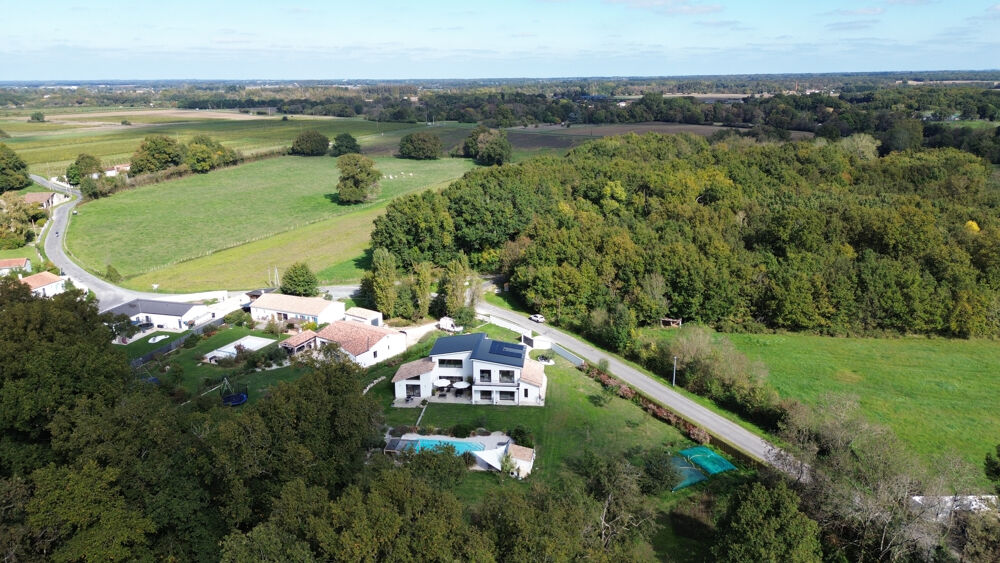 � vendre  Maison Le Chay (17600)