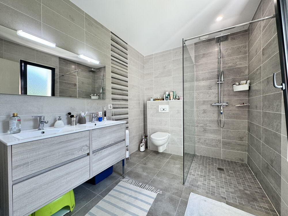 � vendre  Maison Le Chay (17600)