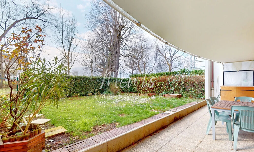 Appartement T3 avec garage ET place de stationnement extérieure et cave