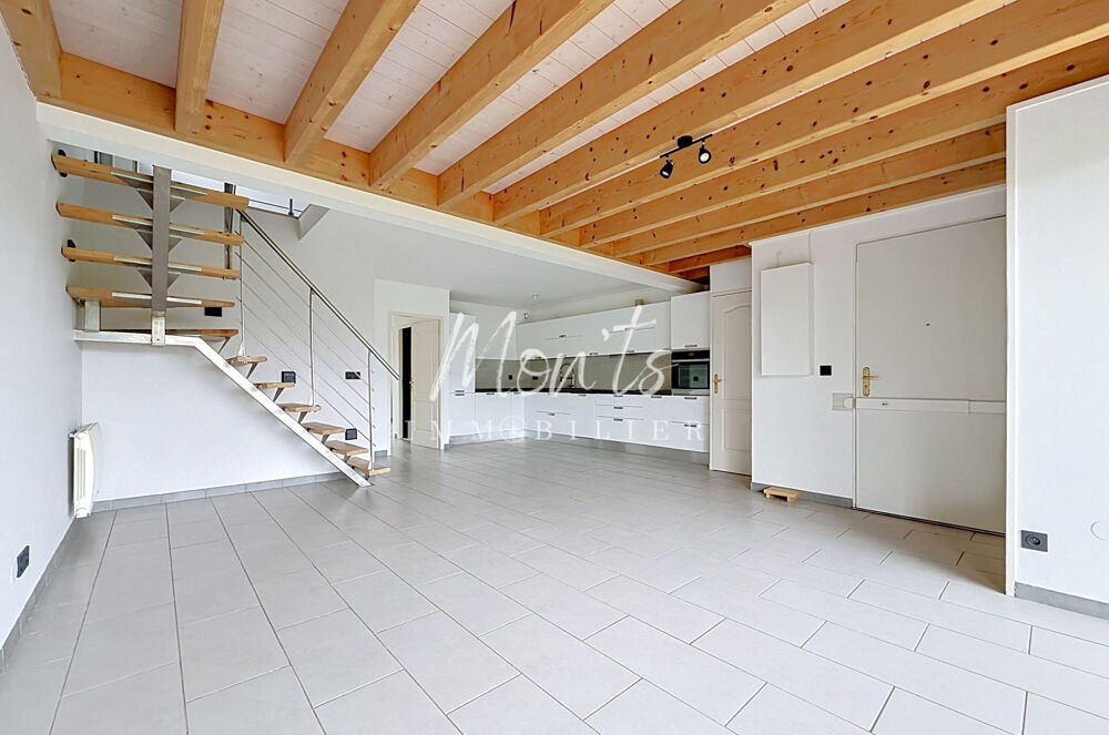Vente Appartement VIRY   Duplex familial et lumineux de 96 m2 Carrez (108 m2 au sol) avec cave et deux stationnements Viry