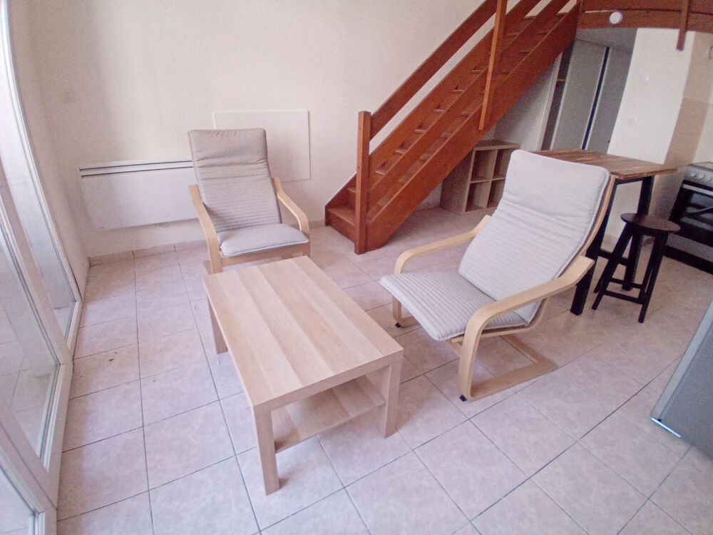 Location Appartement BERRIAT / AMPERE T1 BIS MEUBLE EN DUPLEX DE TYPE LOFT Grenoble