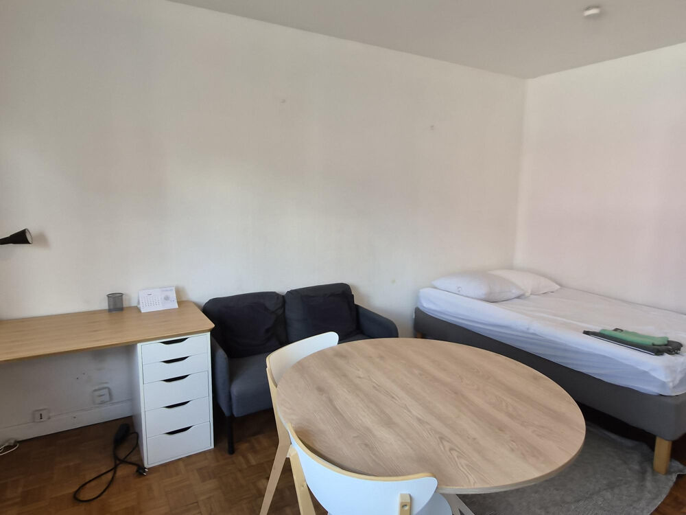 Location Appartement EAUX CLAIRES - T1 meublé en bon état Grenoble