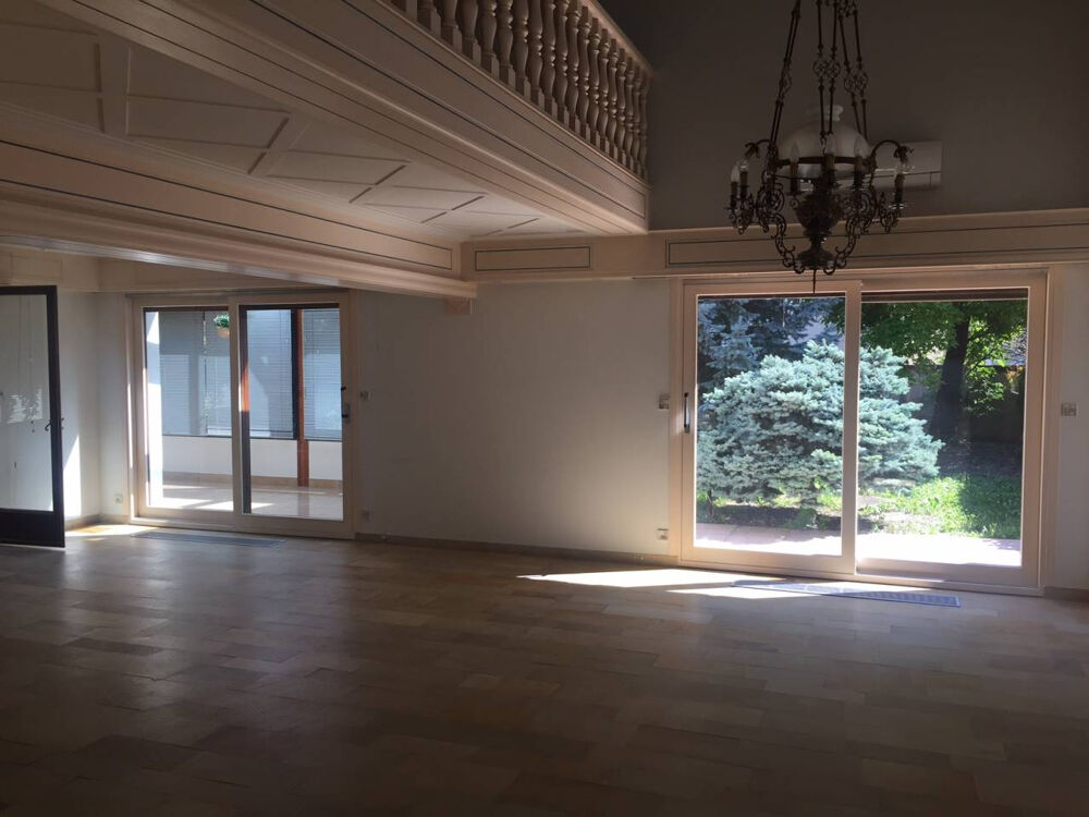 Location Maison STALINGRAD / FLAUBERT - villa de  230 m2 sur 500 m2 de terrain Grenoble