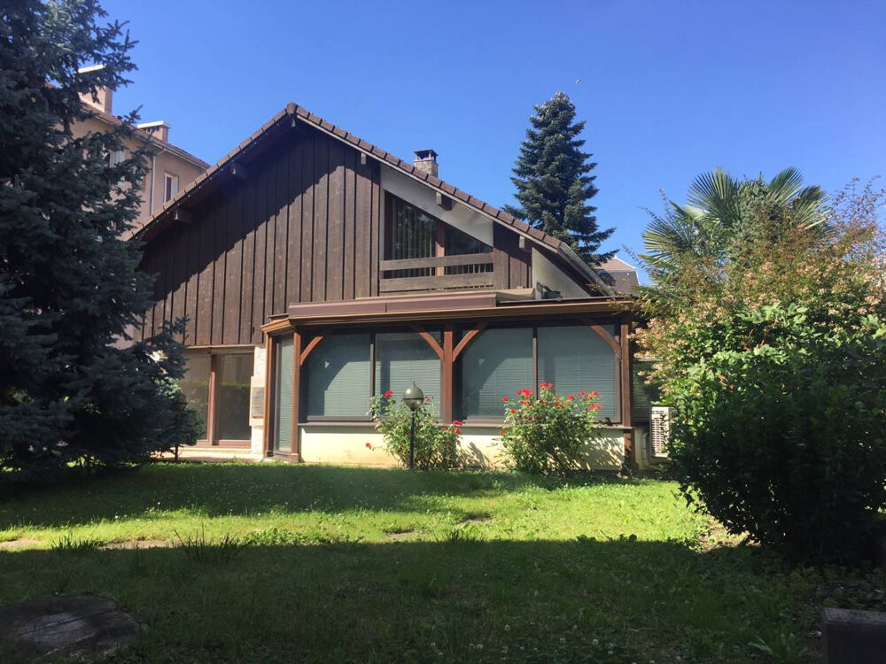 Location Maison STALINGRAD / FLAUBERT - villa de  230 m2 sur 500 m2 de terrain Grenoble