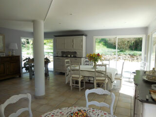  Maison  vendre 7 pices 245 m