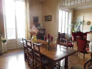  Appartement � vendre 5 pi�ces 143 m�