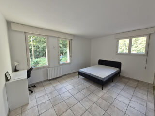  Appartement à louer 4 pièces 113 m²