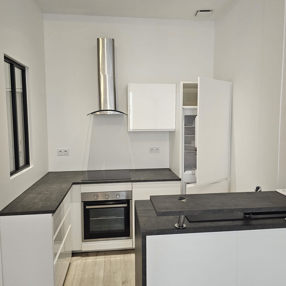 Vente Appartement Centre - Berriat - Dans bel immeuble T2 de 47 m2 Grenoble