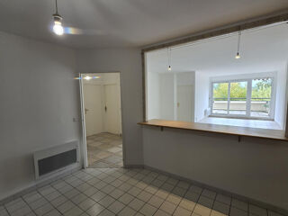  Appartement � vendre 3 pi�ces 100 m�