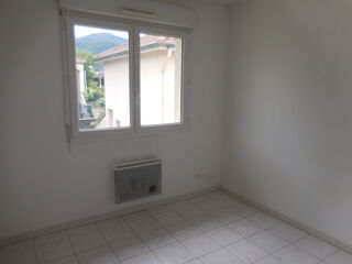  Appartement à louer 2 pièces 40 m²