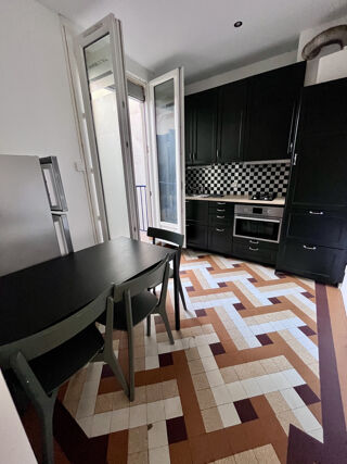  Appartement à louer 2 pièces 42 m²