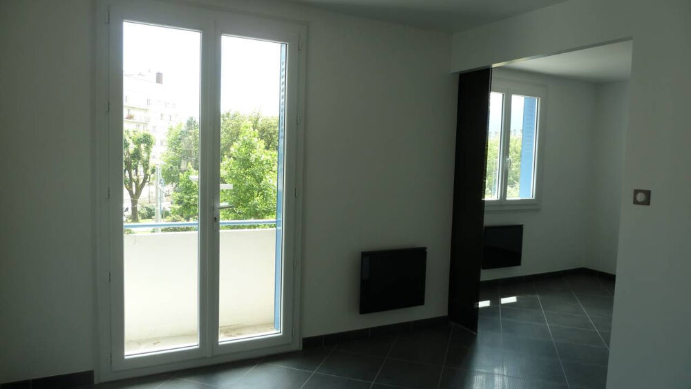 Location Appartement Boulevard Foch T3 de 51 m2 avec balcon Grenoble
