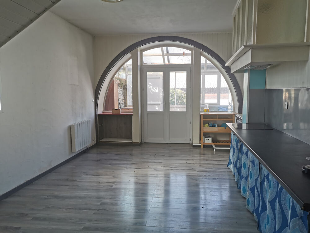 Vente Maison MAISON EN PIERRES AVEC TERRAIN,  GARAGES ET COMBLES AMÉNAGEABLES Parmilieu