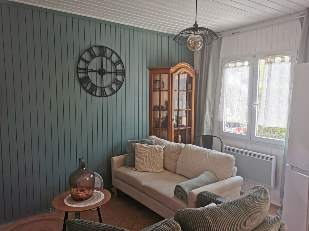 CHARMANT CHALET AVEC TERRAIN CLOS