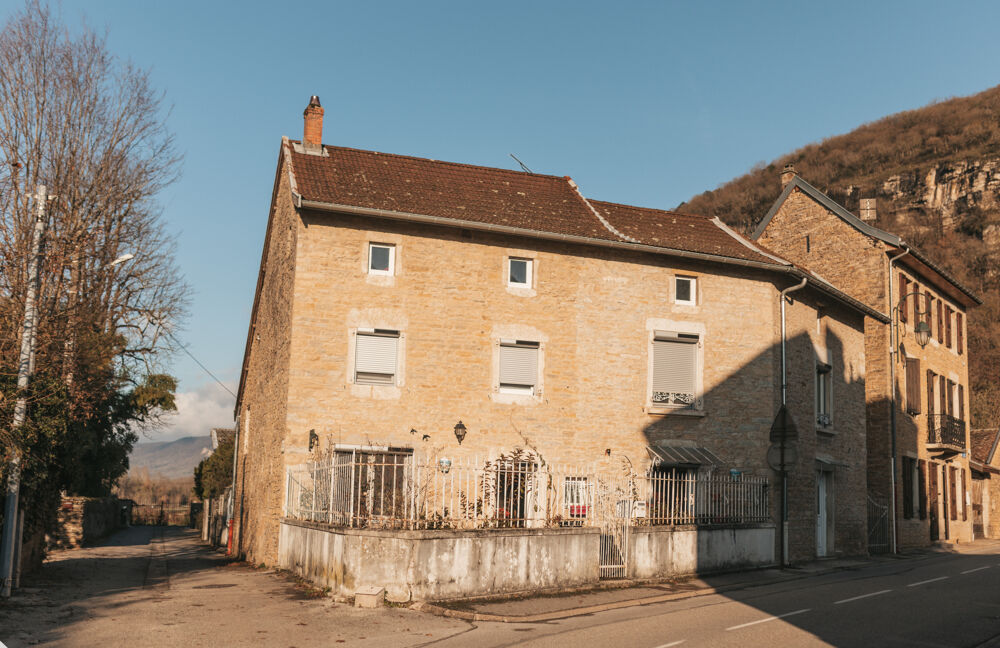 JOLIE MAISON DE VILLAGE