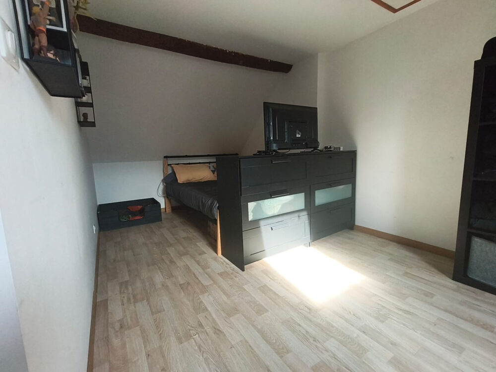 Location Maison MAISON MITOYENNE A LOUER   LOYER 545 € CC Montalieu vercieu
