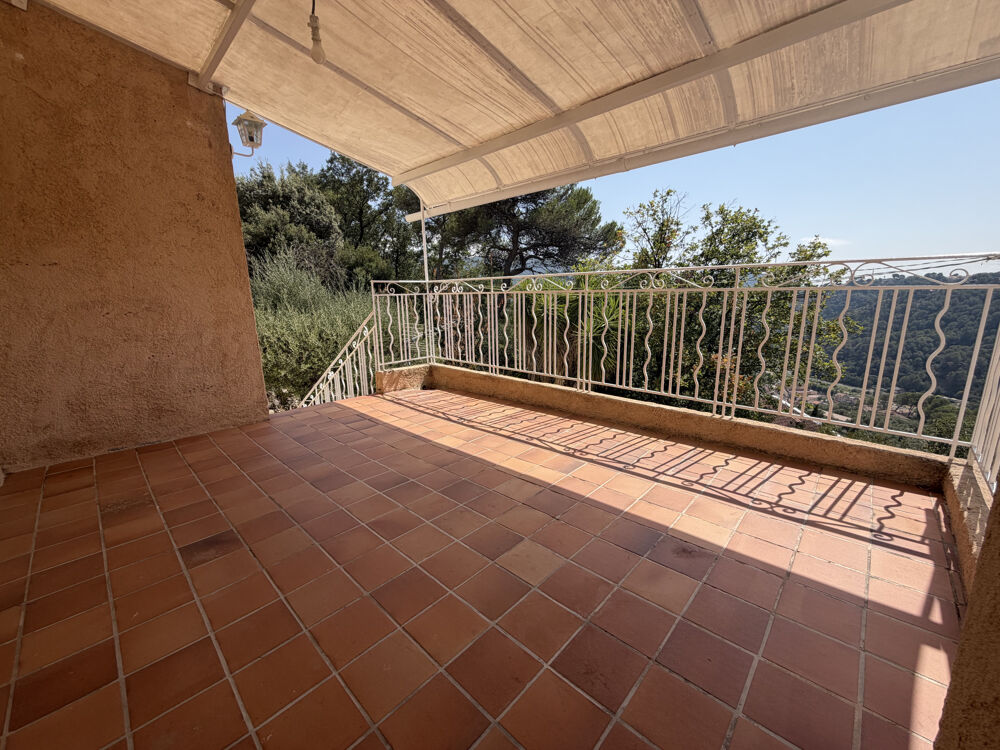 Maison individuelle Drap : 2 appartement stationnement jar