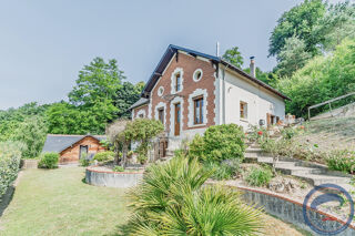 Maison  vendre 6 pices 190 m