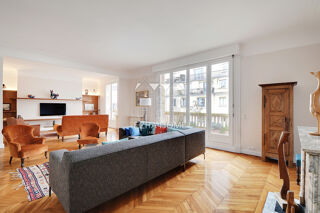  Appartement � vendre 8 pi�ces 331 m�