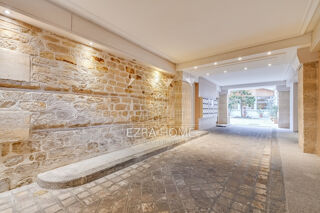  Appartement � vendre 4 pi�ces 144 m�