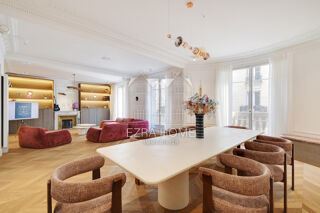  Appartement à vendre 6 pièces 180 m²