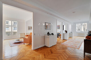  Appartement � vendre 8 pi�ces 331 m�