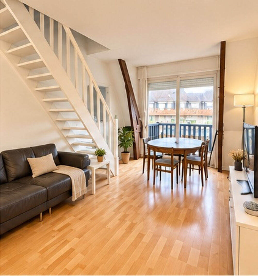 Vente Appartement DEAUVILLE - PLACE MORNY / MER - DUPLEX 4 PIÈCES - 83,55 M2 - DERNIER ÉTAGE Deauville