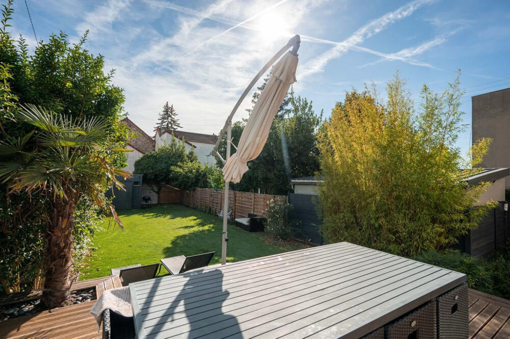 Maison 7 pièces 250 m² · à Enghien les Bains · 250 m² · 998 000 €
