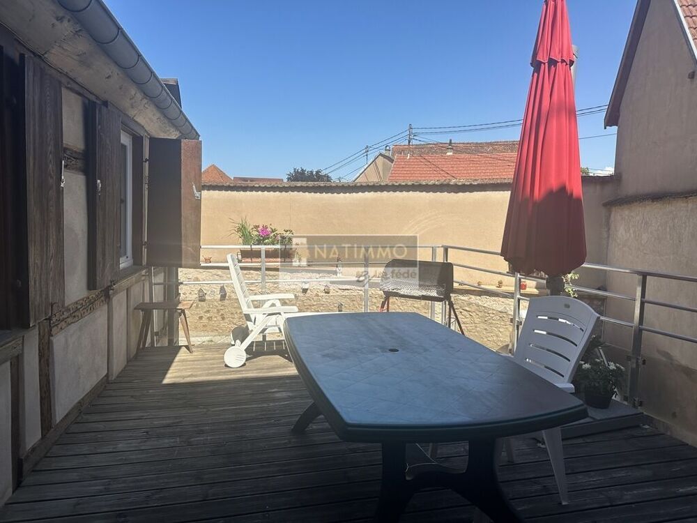 5 pièces de 138 m² avec terrasse et parkings