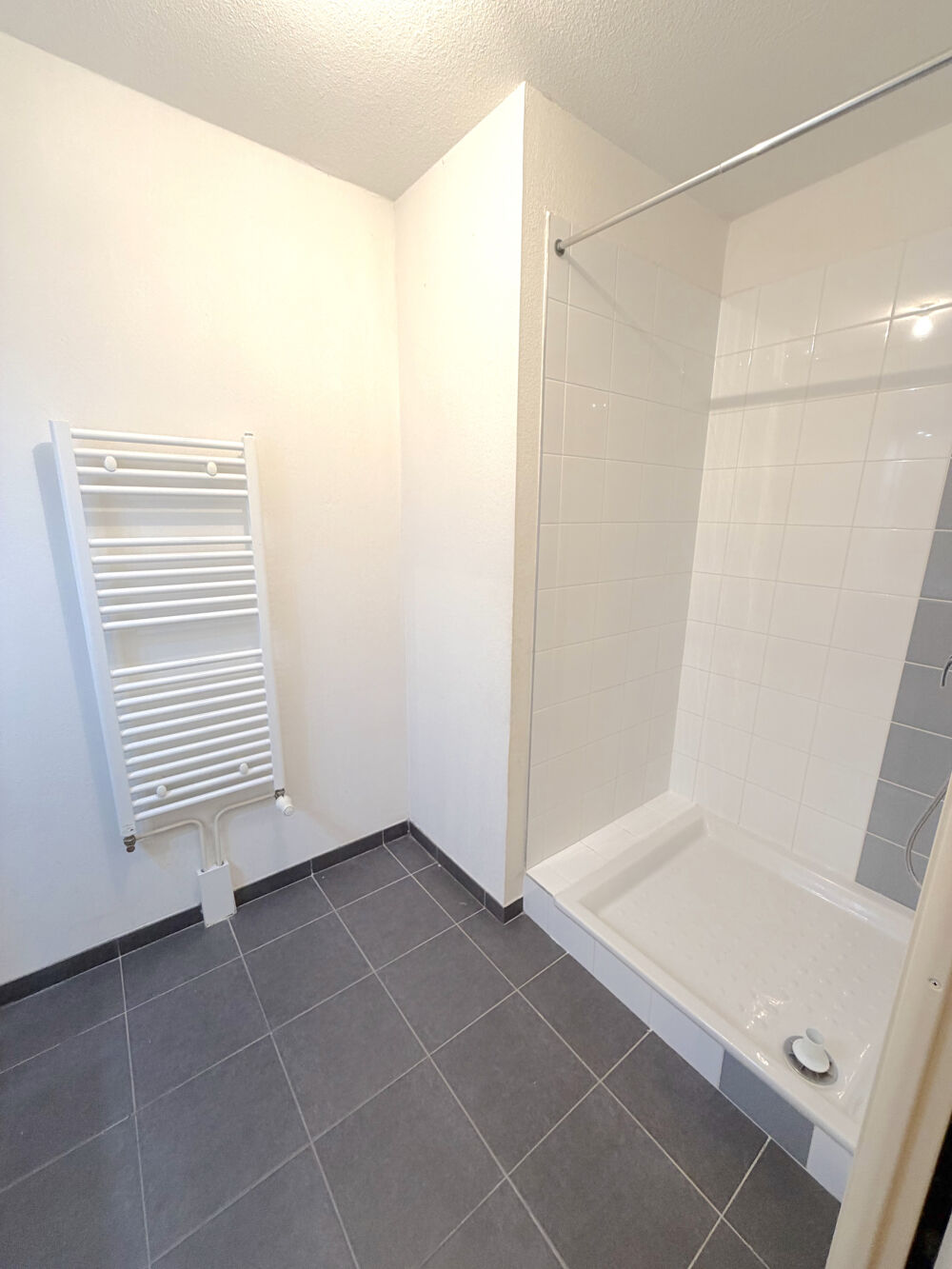 Location Appartement Appartement T2 en rez de chaussée avec terrasse et parking Toulouse