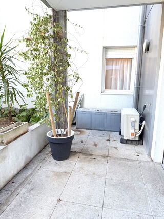  Appartement à louer 2 pièces 40 m²