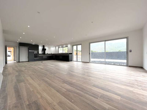  Maison  louer 3 pices 125 m