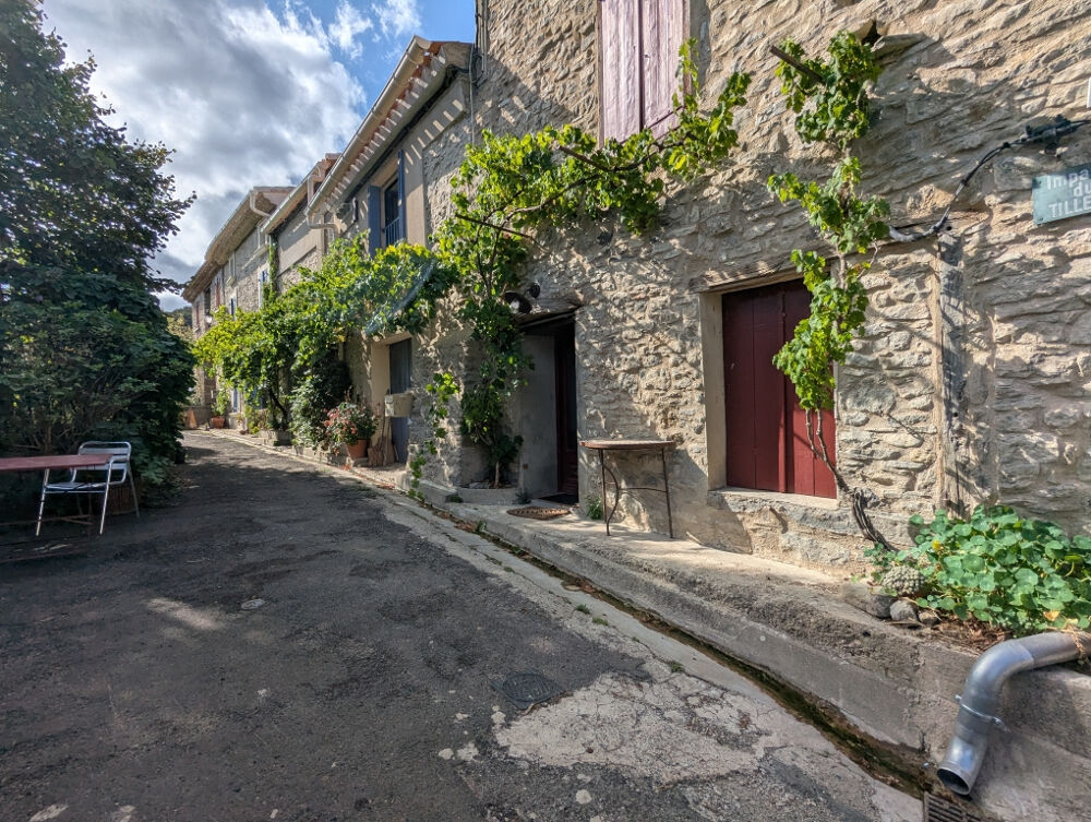 Maison 11 pièces 300 m² · à Lagrasse · 300 m² · 385 500 €