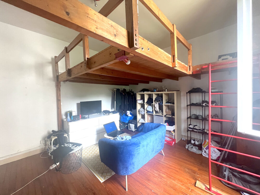 Location Appartement Métro ligne B, studio meublé avec garage à vélo. Toulouse