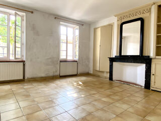  Immeuble � vendre 11 pi�ces 213 m�