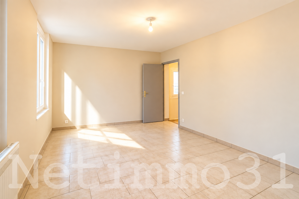 Location Appartement T3 centre ville Puylaurens