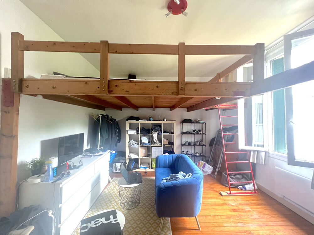 Location Appartement Métro ligne B, studio meublé avec garage à vélo. Toulouse