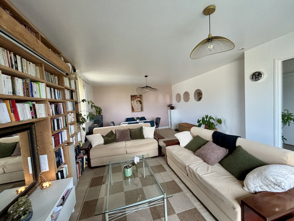 Vente Appartement Ensemble Immobilier Unique à Saint-Jory   2 Appartements avec Entrées Indépendantes, Garages et Terrain Constr St jory