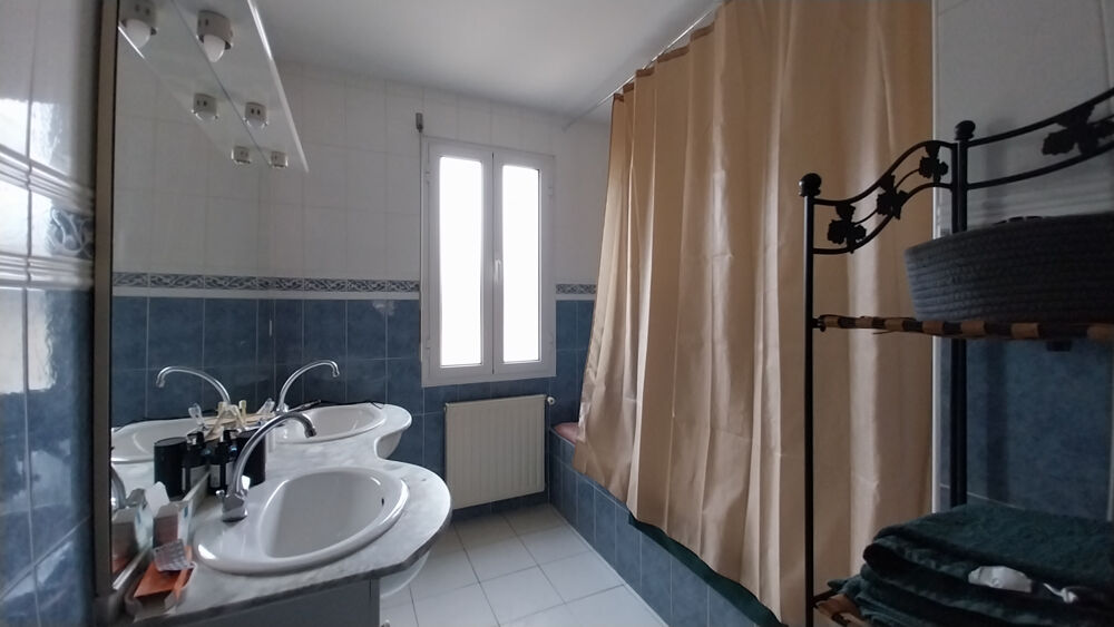 Vente Immeuble PERIGUEUX Immeuble de rapport 4+1 logements de type T4 et T3 loués Perigueux