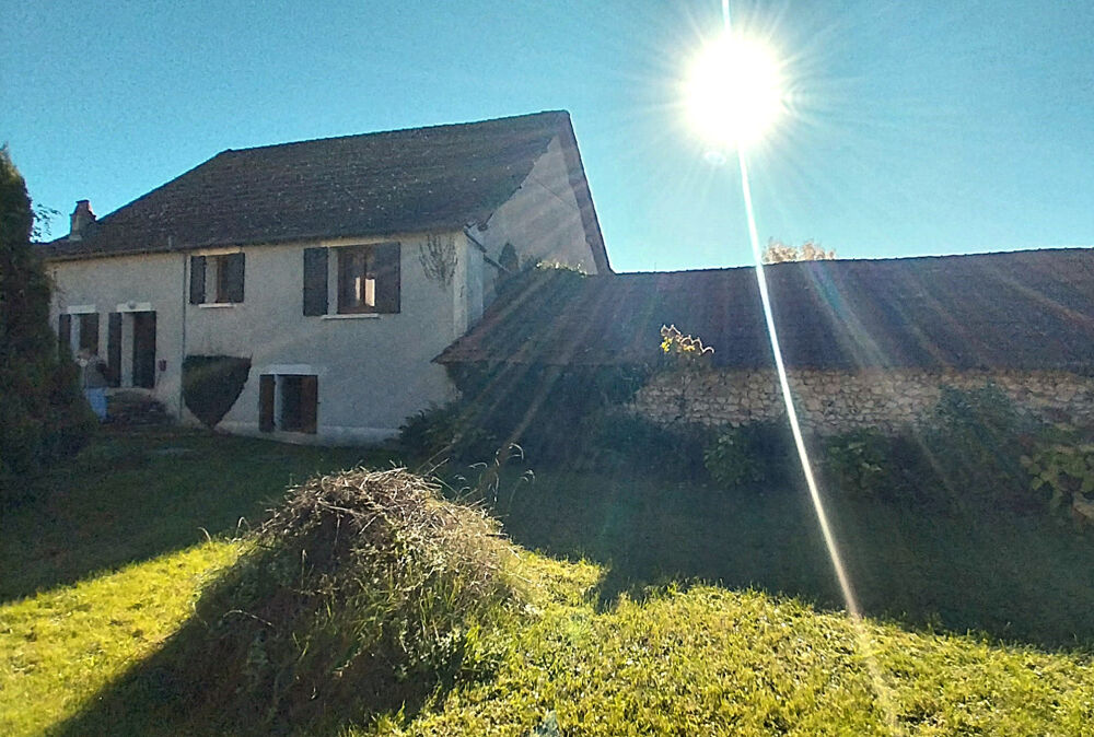 Maison rénovée et spacieuse de 210m2 en centre bourg