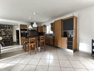  Maison � vendre 6 pi�ces 170 m�