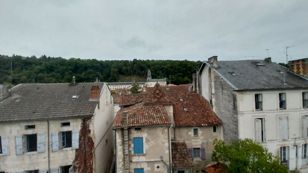 Maison à rénover dans un quartier historique de Brantôme
