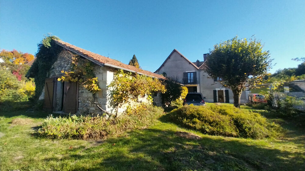Maison rénovée et spacieuse de 210m2 en centre bourg