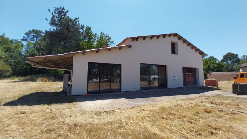 Maison 9 pièces 261 m² · à Coursac · 261 m² · 212 000 €