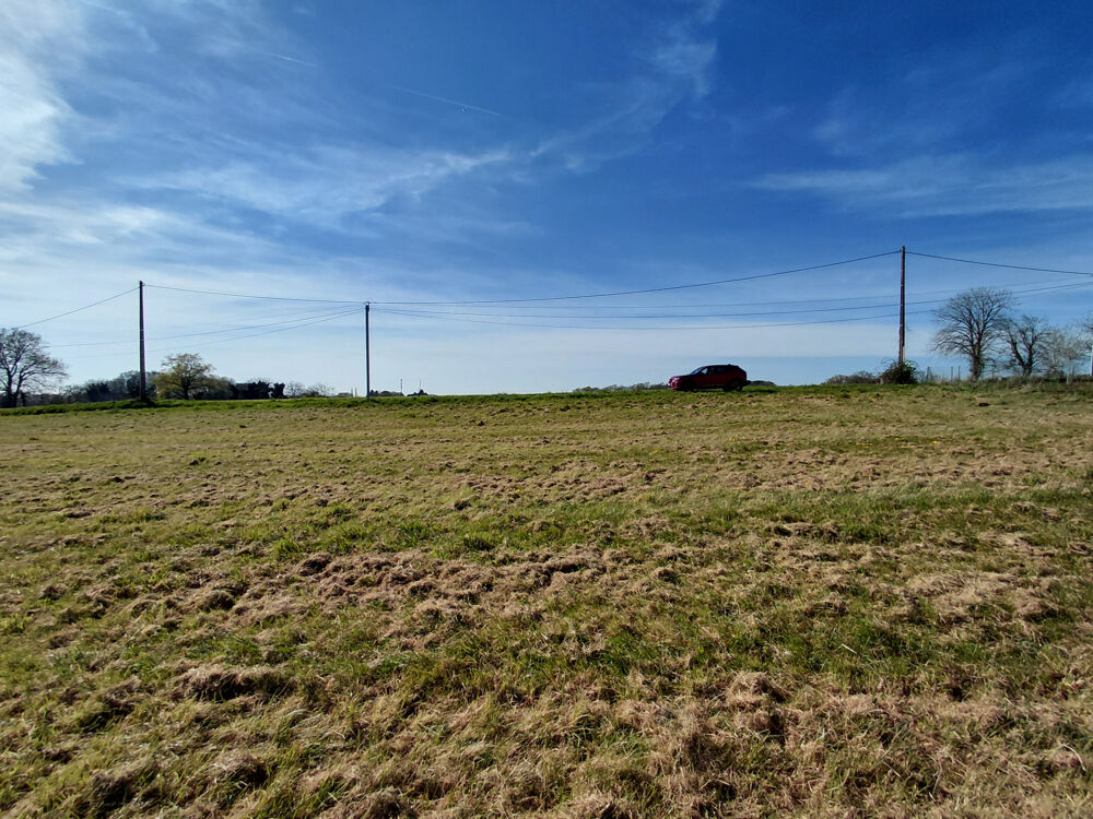 Vente Terrain 1700m2 Terrain constructible plat au calme St priest les fougeres