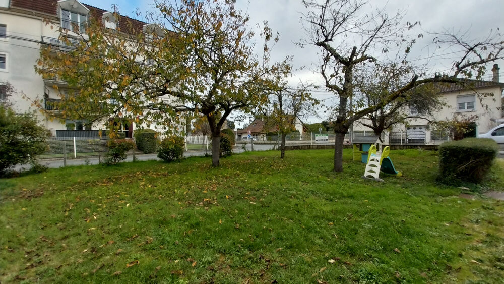 Vente Terrain Périgueux Quartier Barnabé Terrain plat à bâtir 300 m2 Perigueux
